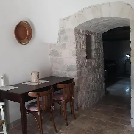 Fontana Vecchia Bed and breakfast 4*