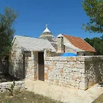 Fontana Vecchia Bed & Breakfast 4*