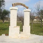 Fontana Vecchia 4*