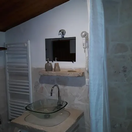 Fontana Vecchia