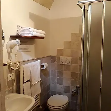 Fontana Vecchia 4*
