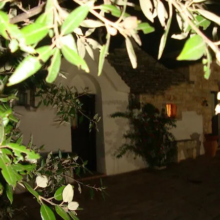 Fontana Vecchia Bed and Breakfast 4*