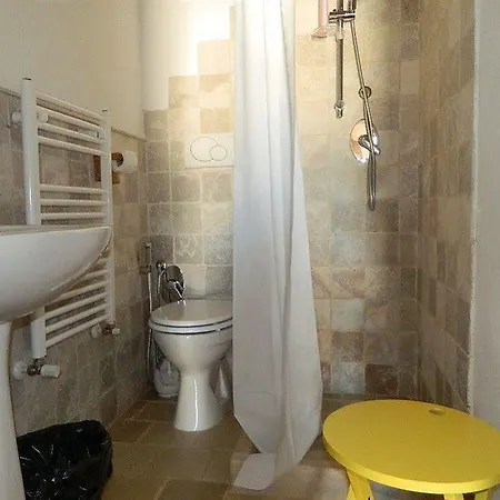 Fontana Vecchia B&B 카스텔라나그로테
