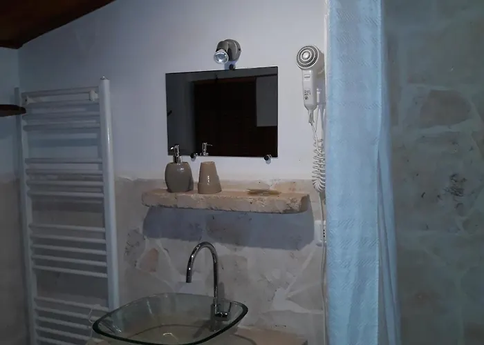 Fontana Vecchia