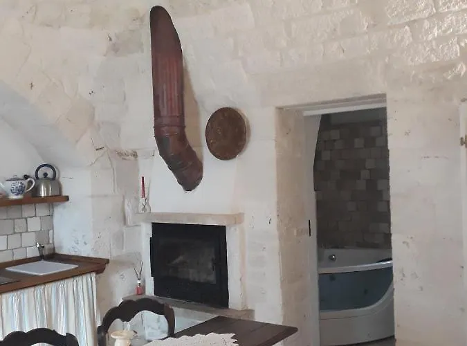 丰塔纳维奇亚住宿加早餐酒店 4* 卡斯特拉纳格罗泰